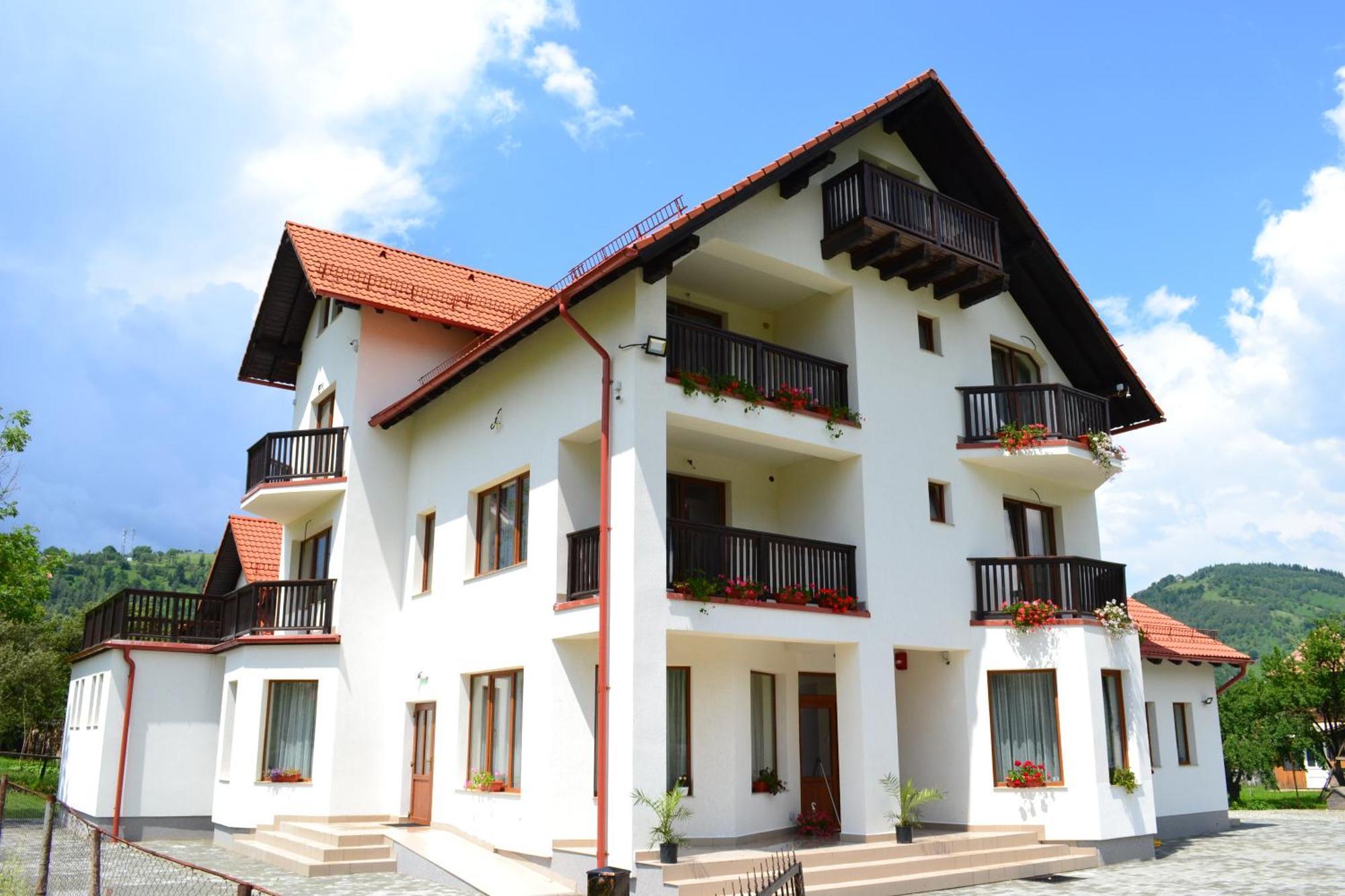 Hotel Rabbit Bran Moieciu de Jos Exteriér fotografie